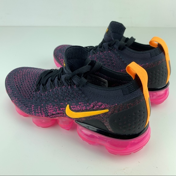 Nike Vapormax Flyknit - Picture 3 of 8
